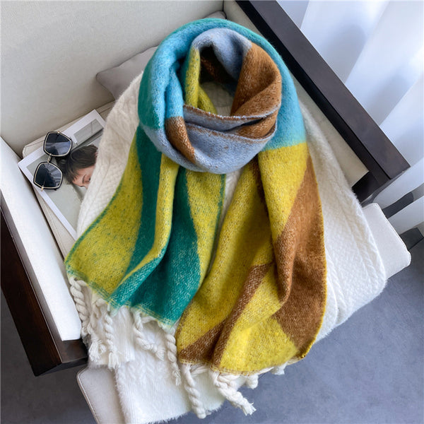 Thickened Warm Geometric Triangle Color Matching Scarf In Winter