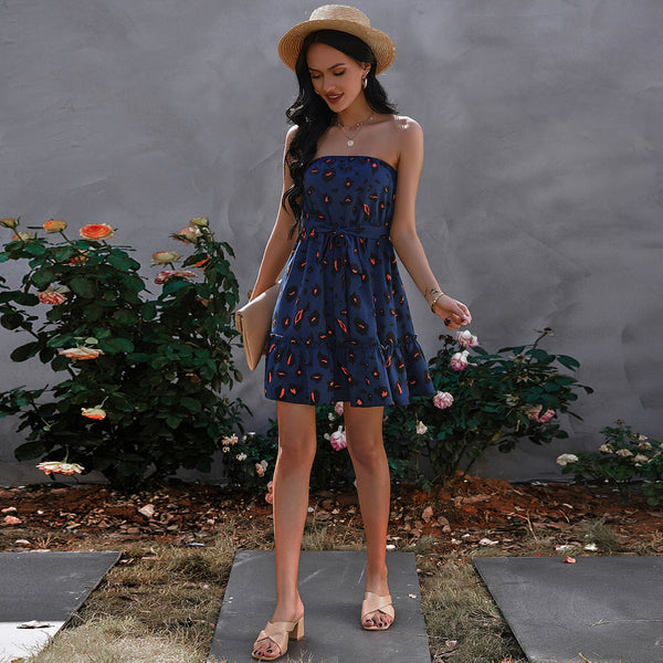 Short printed strapless dress